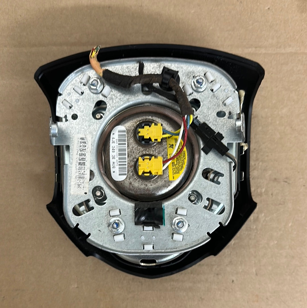 2011 2012 2013 2014 2015 2016 2017 2018 2019 2020 Dodge Caravan Journey Avenger Steering Wheel Airbag Used OEM Black