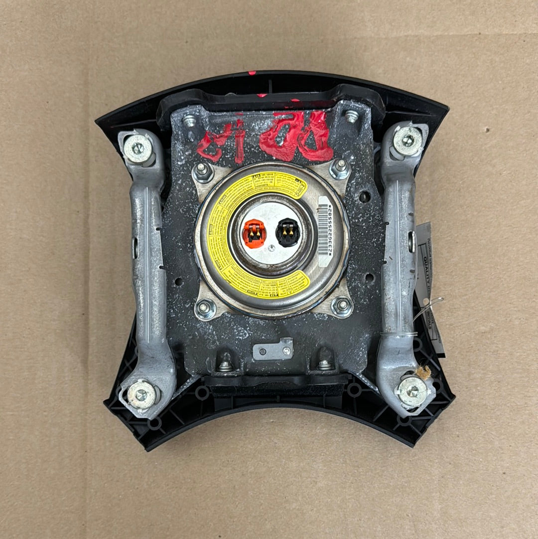 2008 2009 2010 2011 2012 2013 Toyota Highlander Steering Wheel Airbag Used OEM Black