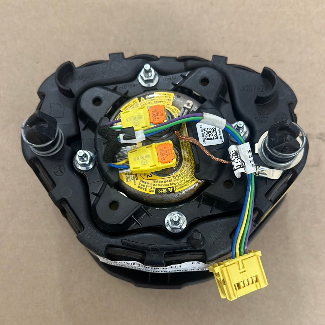 2012 2013 2014 2015 2016 2017 Mercedes W204 C250 E550 GLK250 GLK350 Steering Wheel Airbag Used OEM Brown