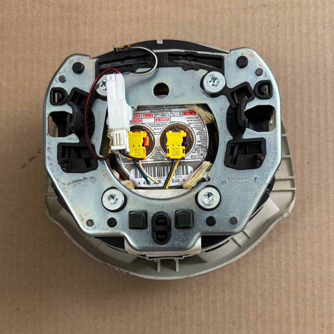 2008 2009 2010 2011 2012 2013 2014 2015 Genuine Fiat 500 Steering Wheel Airbag Used OEM in Ivory