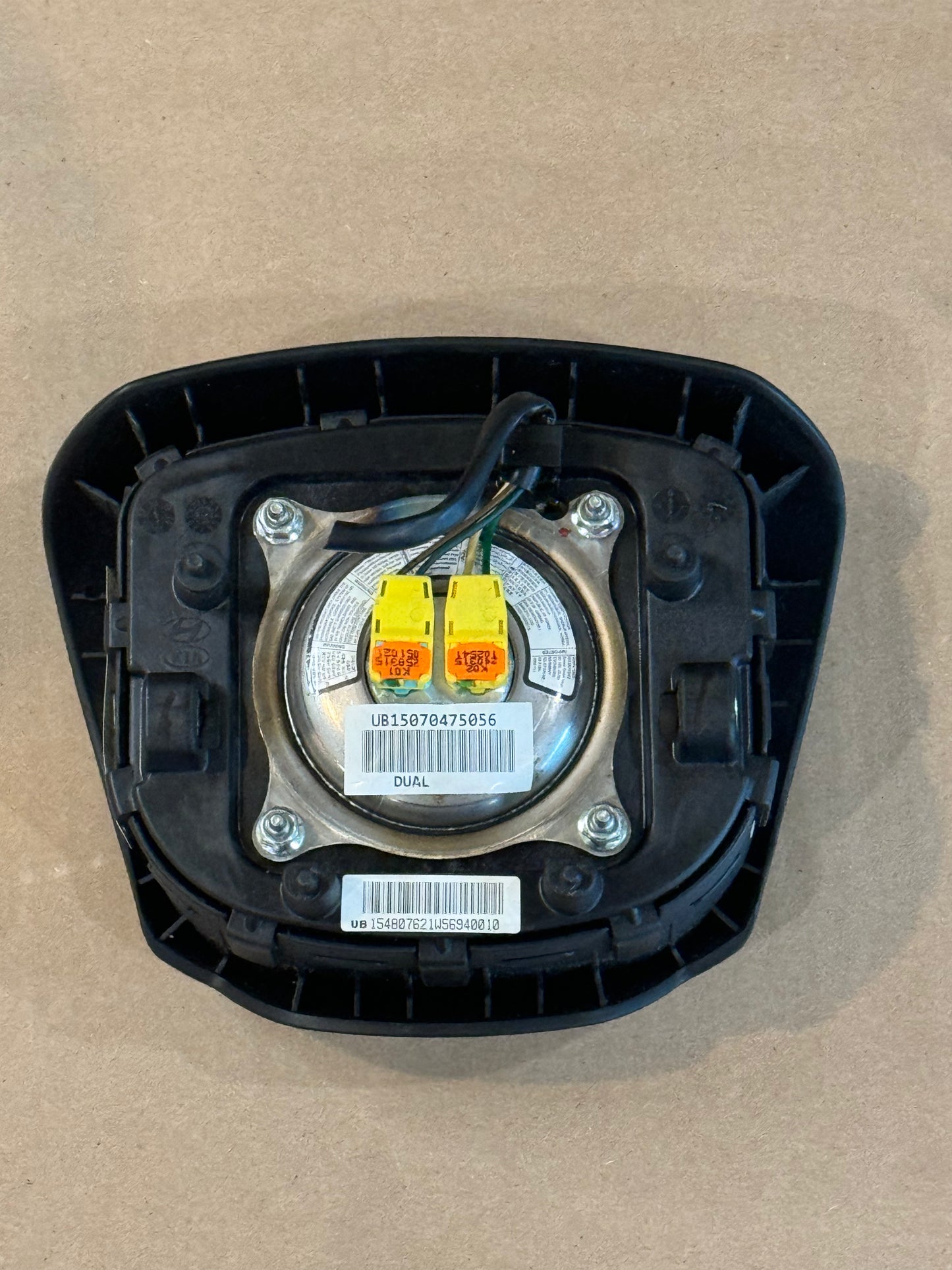 2012 2013 2014 2015 2016 2017 Kia Rio Hatch Steering Wheel Airbag Used OEM Black