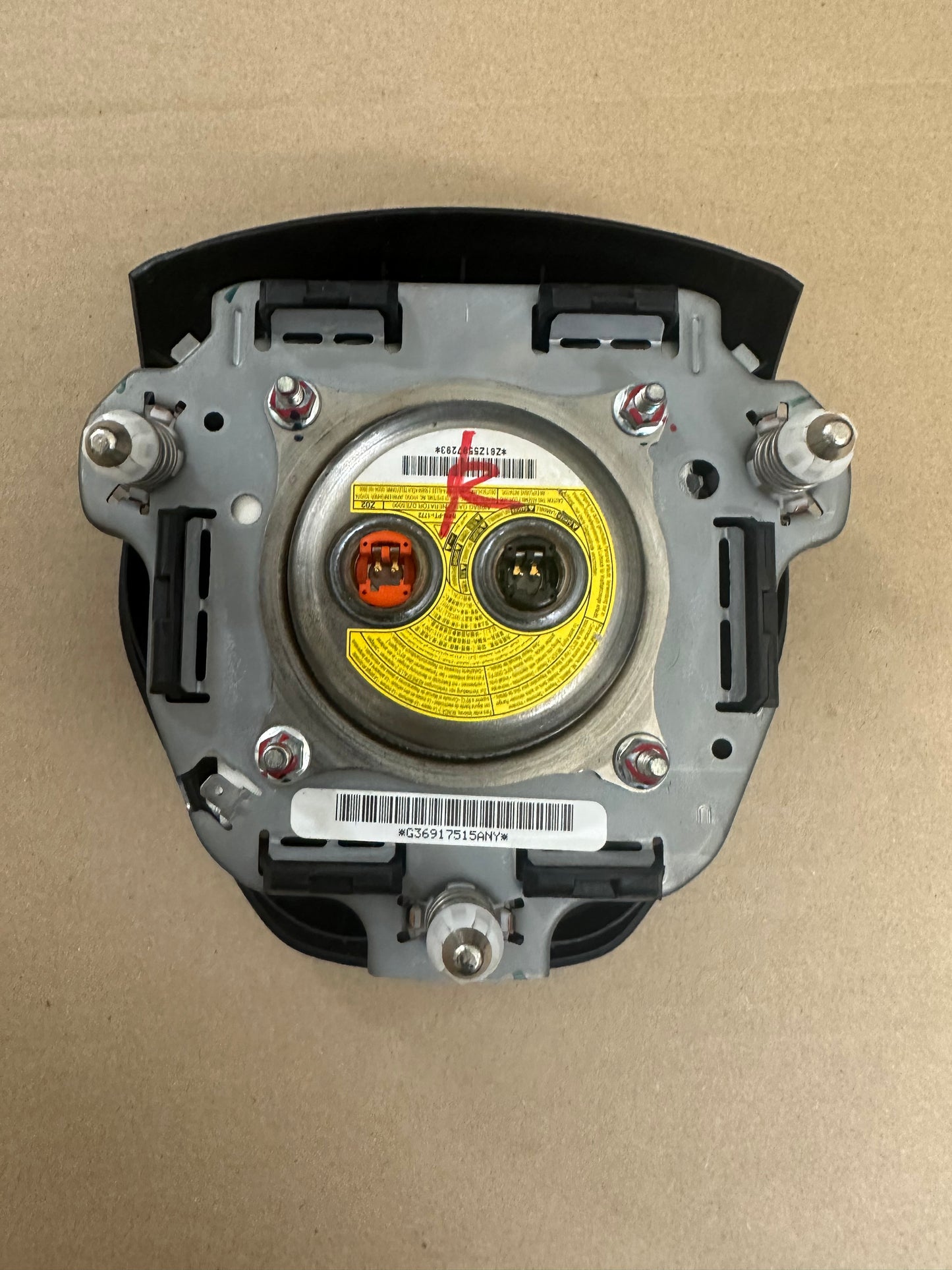 2014 2015 2016 2017 2018 Used OEM Driver Steering Wheel Airbag for Toyota Corolla and RAV4