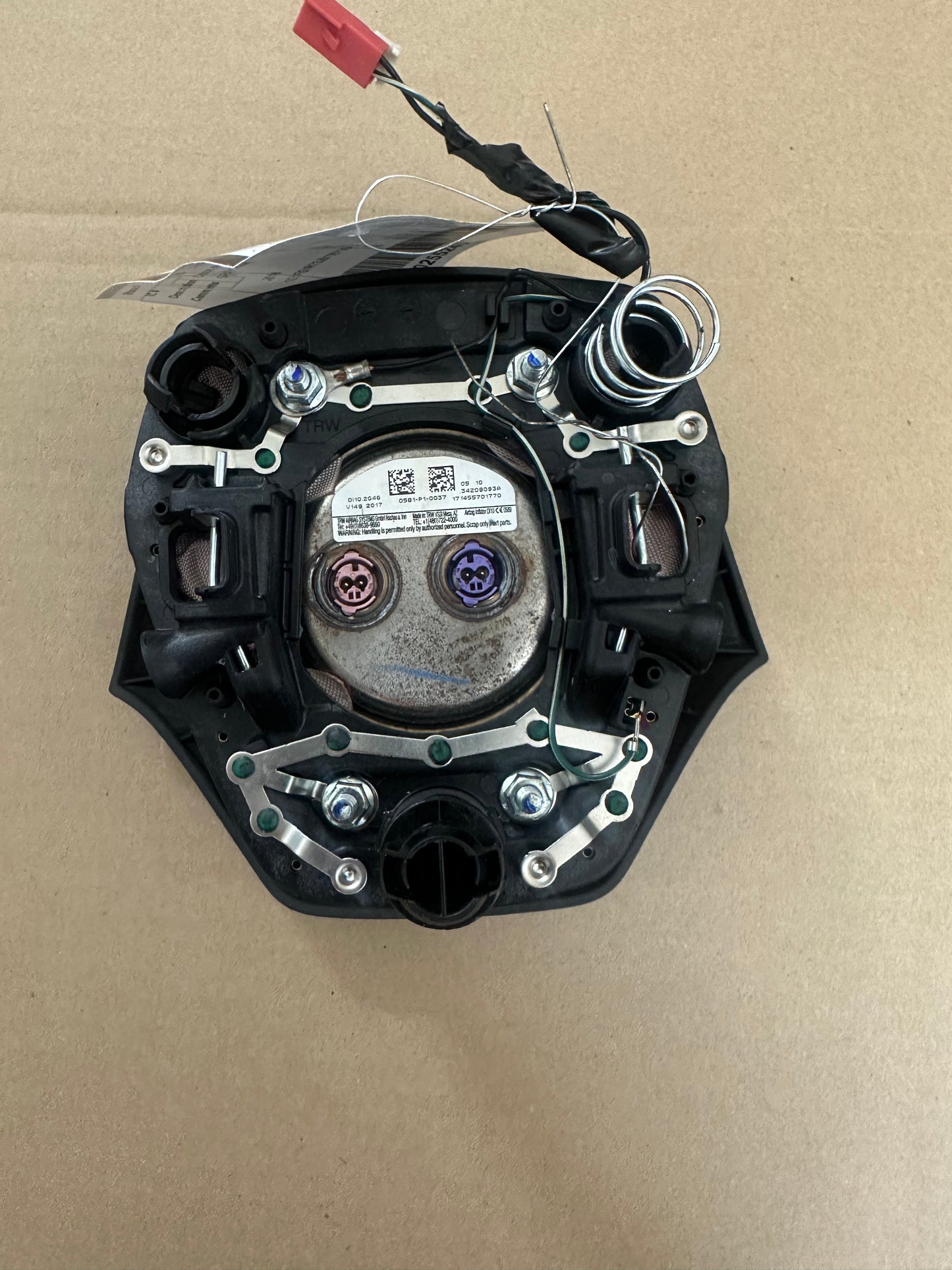 2017 2018 2019 2020 2021 2022 2023 2024 Chevrolet Camaro Steering Wheel Airbag Used OEM