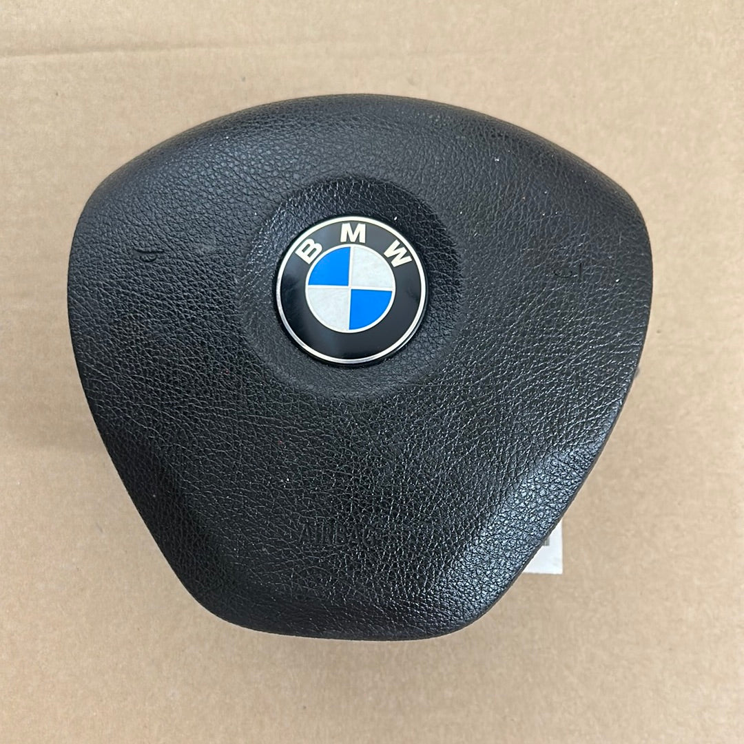 2014 2015 2016 2017 2018 bmw 320i steering wheel airbag used oem black