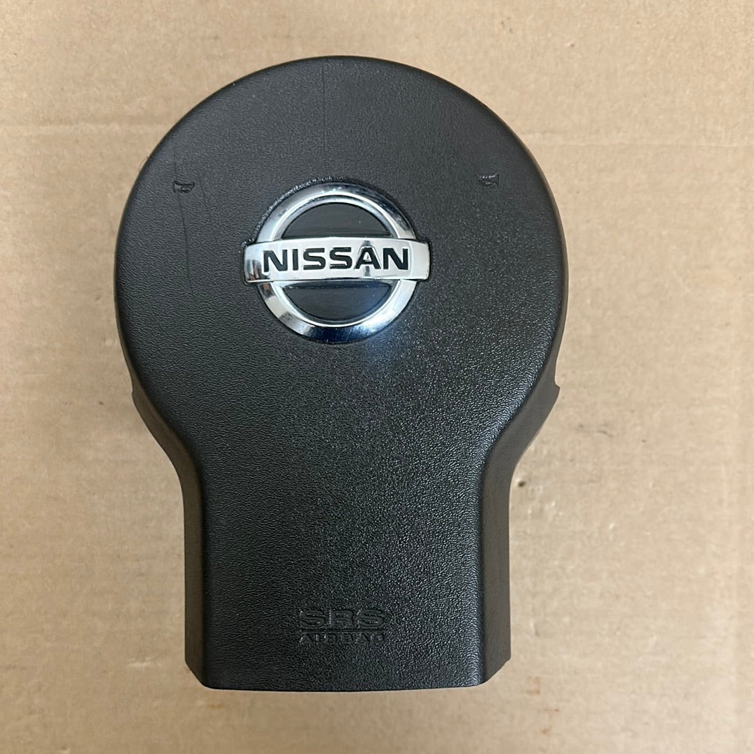 2012 2013 2014 2015 2016 2017 2018 2019 2030 2021 Nissan Frontier Steering wheel airbag Used OEM Brown