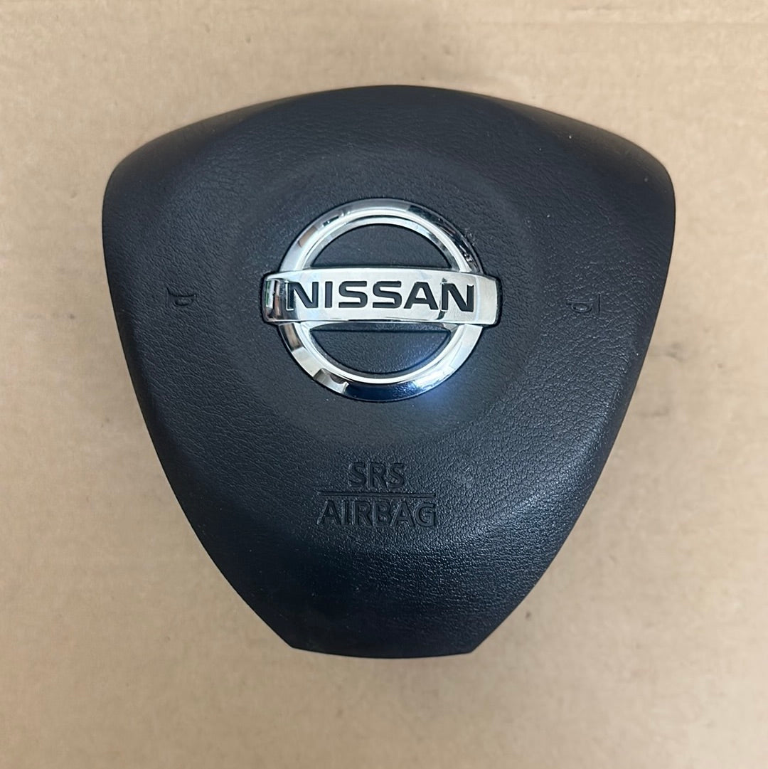 2016 2017 2018 Nissan Maxima Steering Wheel Airbag Used OEM Black