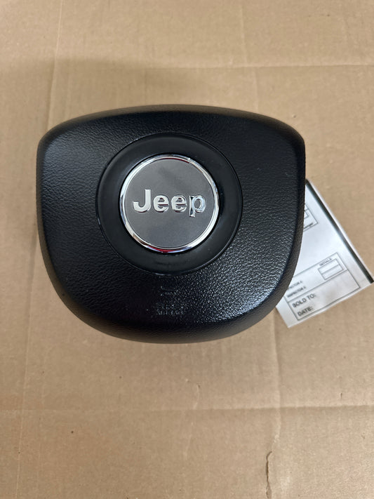 2019 2020 2021 2022 Jeep Grand Cherokee steering wheel airbag used oem black