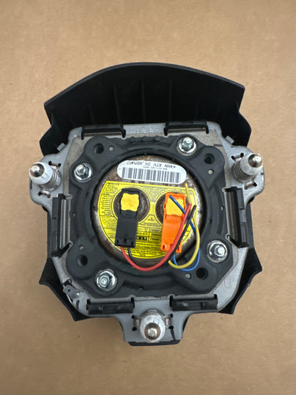 2015 2016 2017 Subaru Legacy steering wheel airbag used oem black