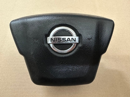 2016 2017 2018 Nissan Titan Steering Wheel Airbag Used OEM Black 1 PLUG