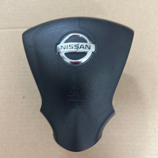 2017 2018 Nissan Versa Steering Wheel Airbag Used OEM Black 1 Plug